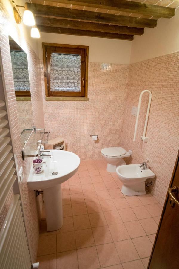 Agriturismo Il Canterino Guardistallo Kültér fotó