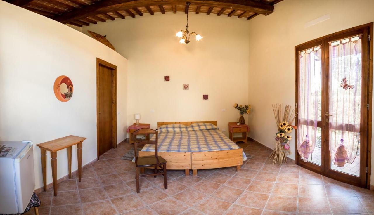 Agriturismo Il Canterino Guardistallo Kültér fotó